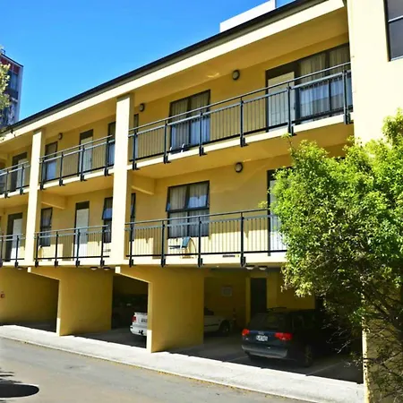 Victoria Court Motor Lodge - Spa & Free Parking-2
